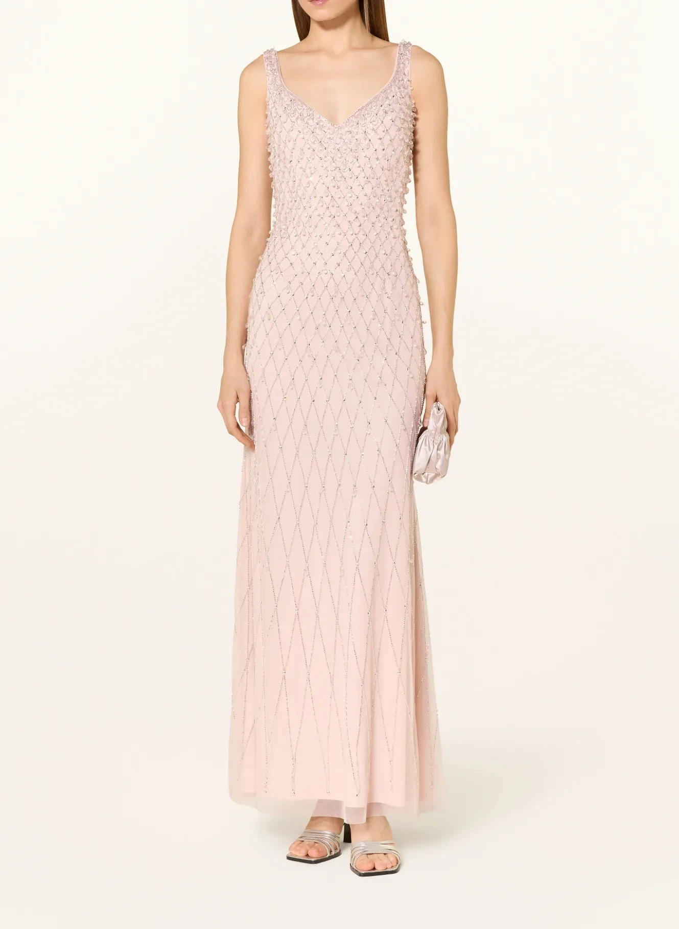 Abendkleid mit Pailletten und Schmuckperlen