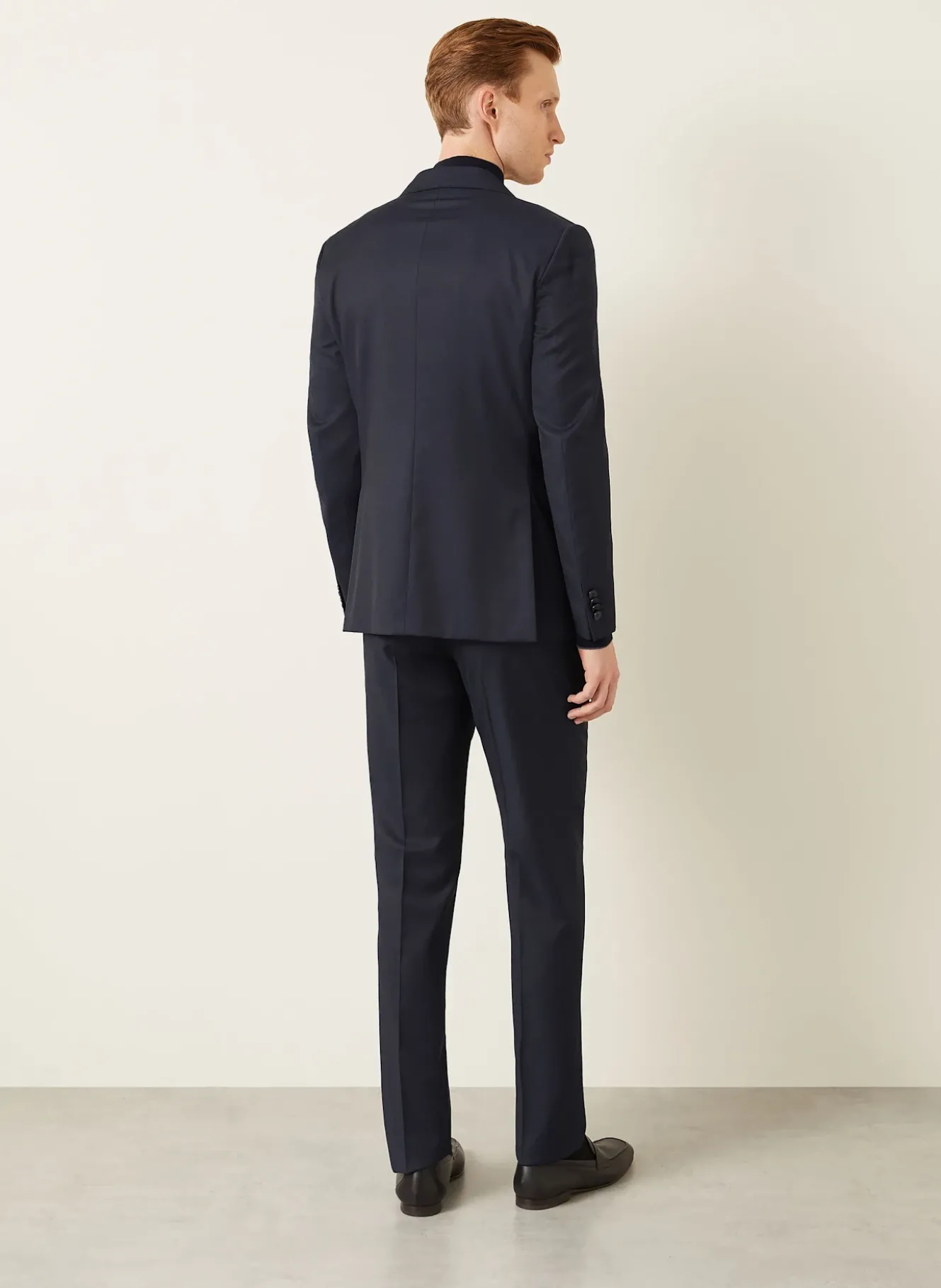 Anzug Tailored Fit