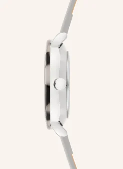 Armbanduhr aus Kunstleder