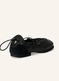 Ballerinas