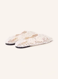 Ballerinas aus Spitze