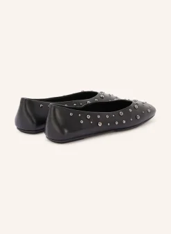 Ballerinas mit Nieten