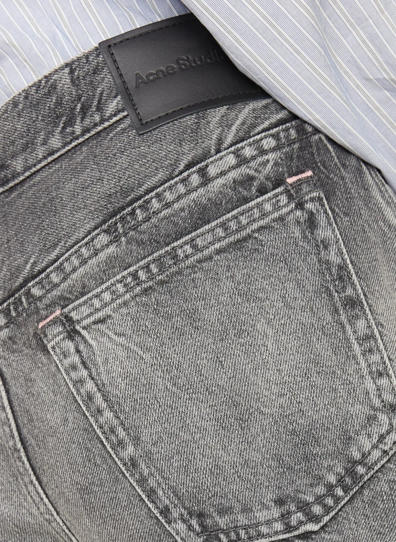 Barrel Jeans