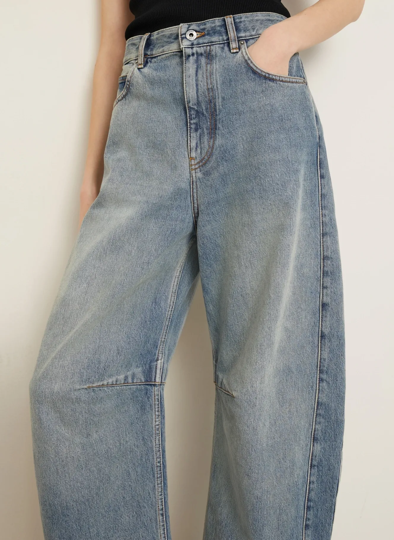 Barrel Jeans