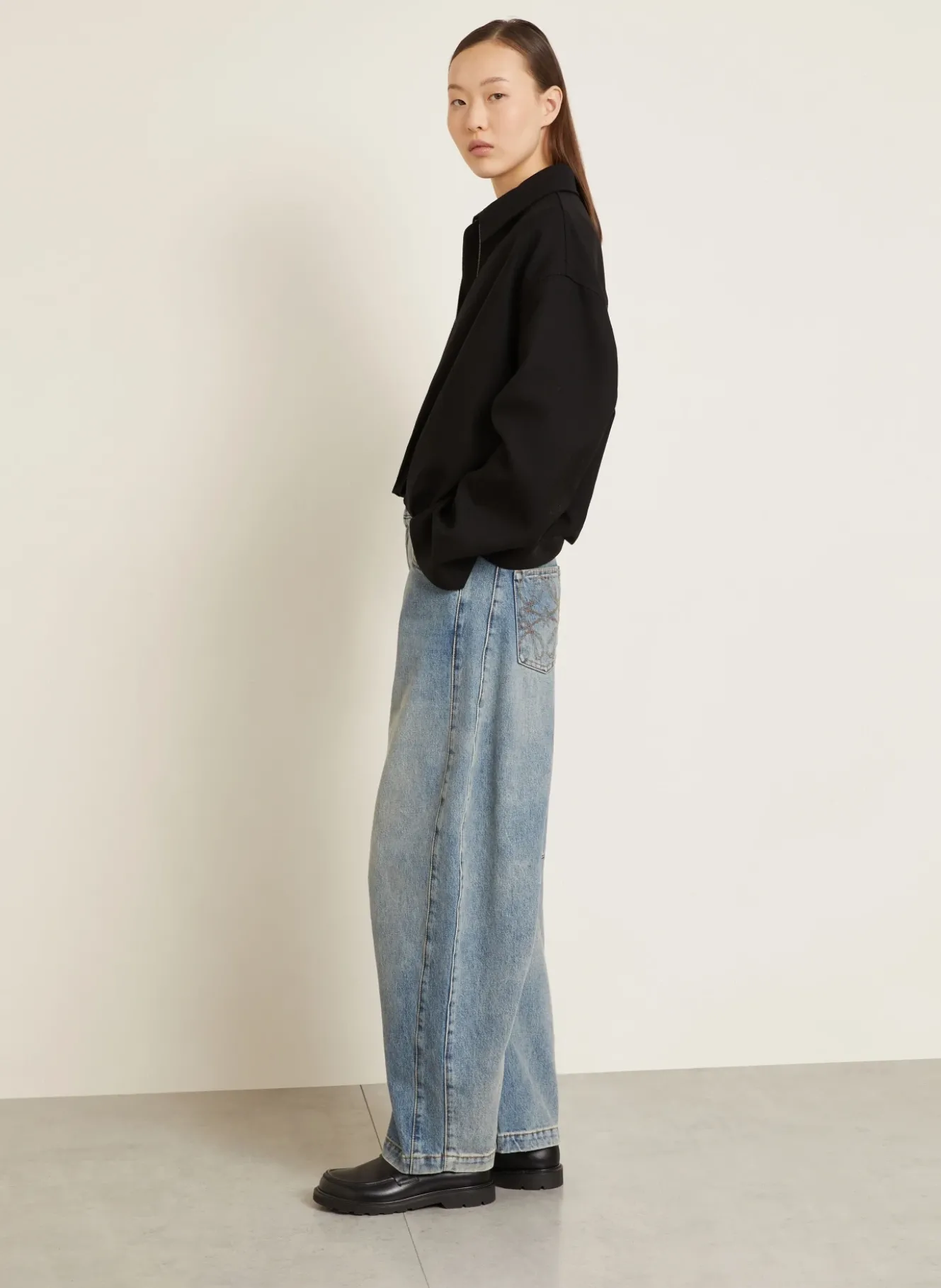 Barrel Jeans