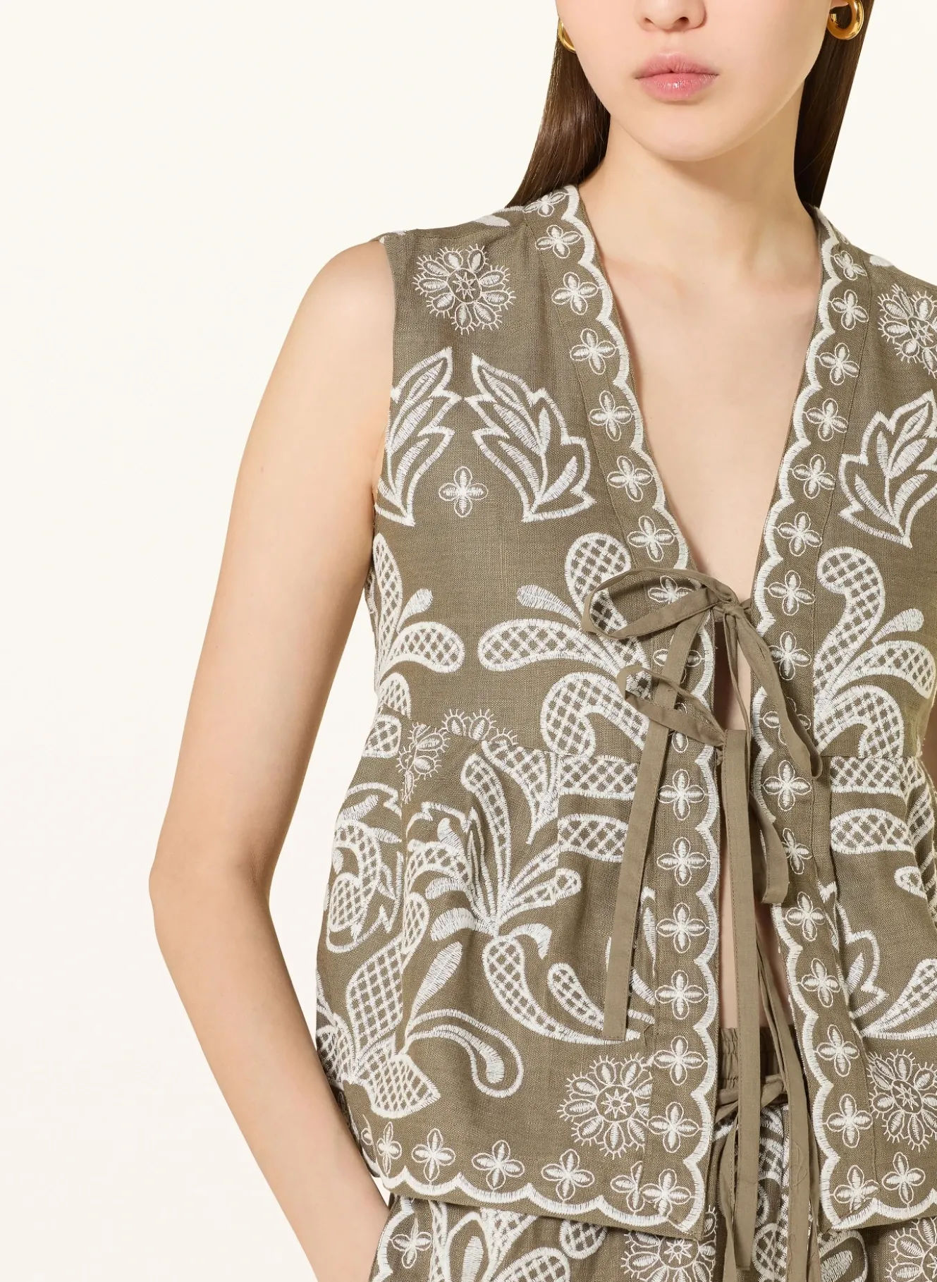 Bluse mit Leinen
