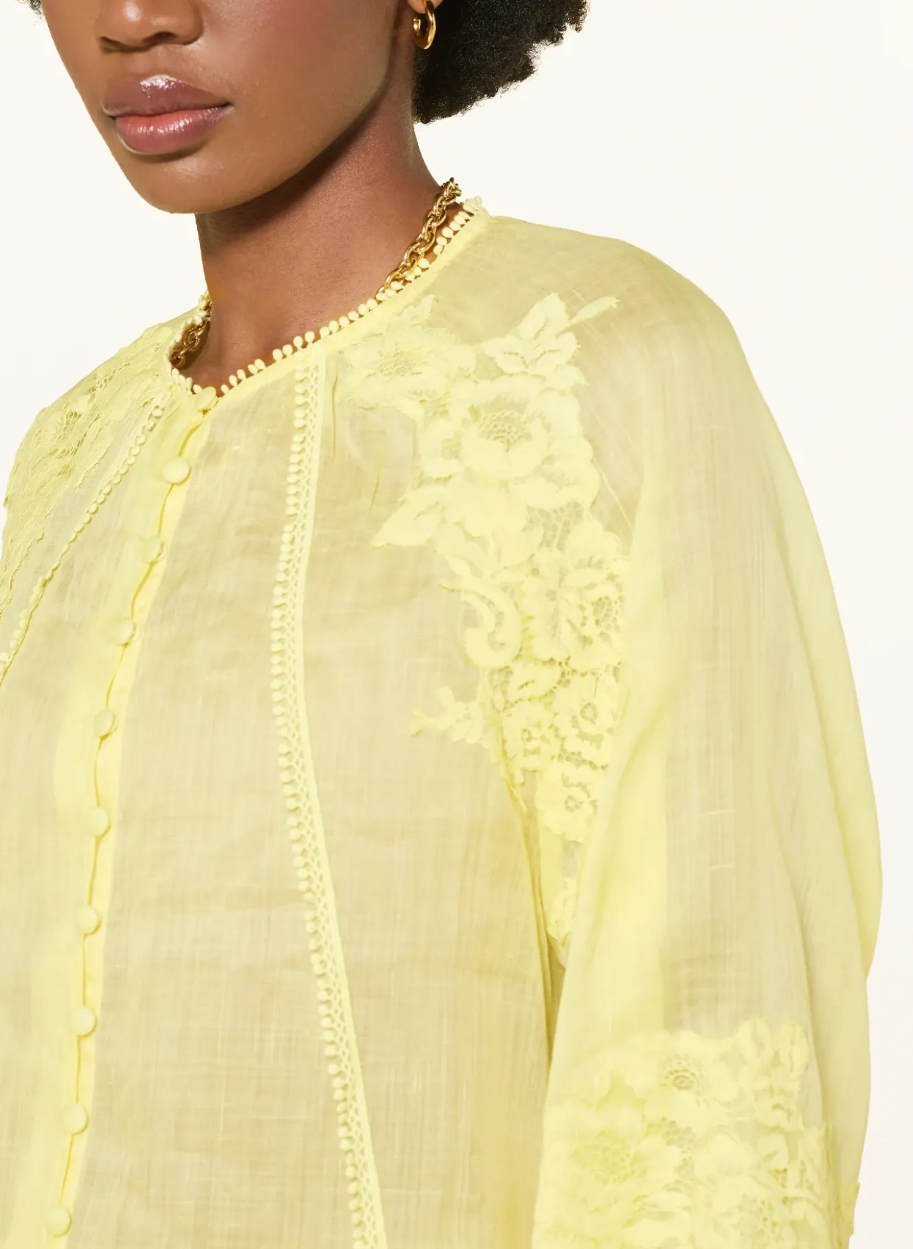 Bluse mit Spitze