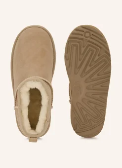 Boots CLASSIC ULTRA MINI