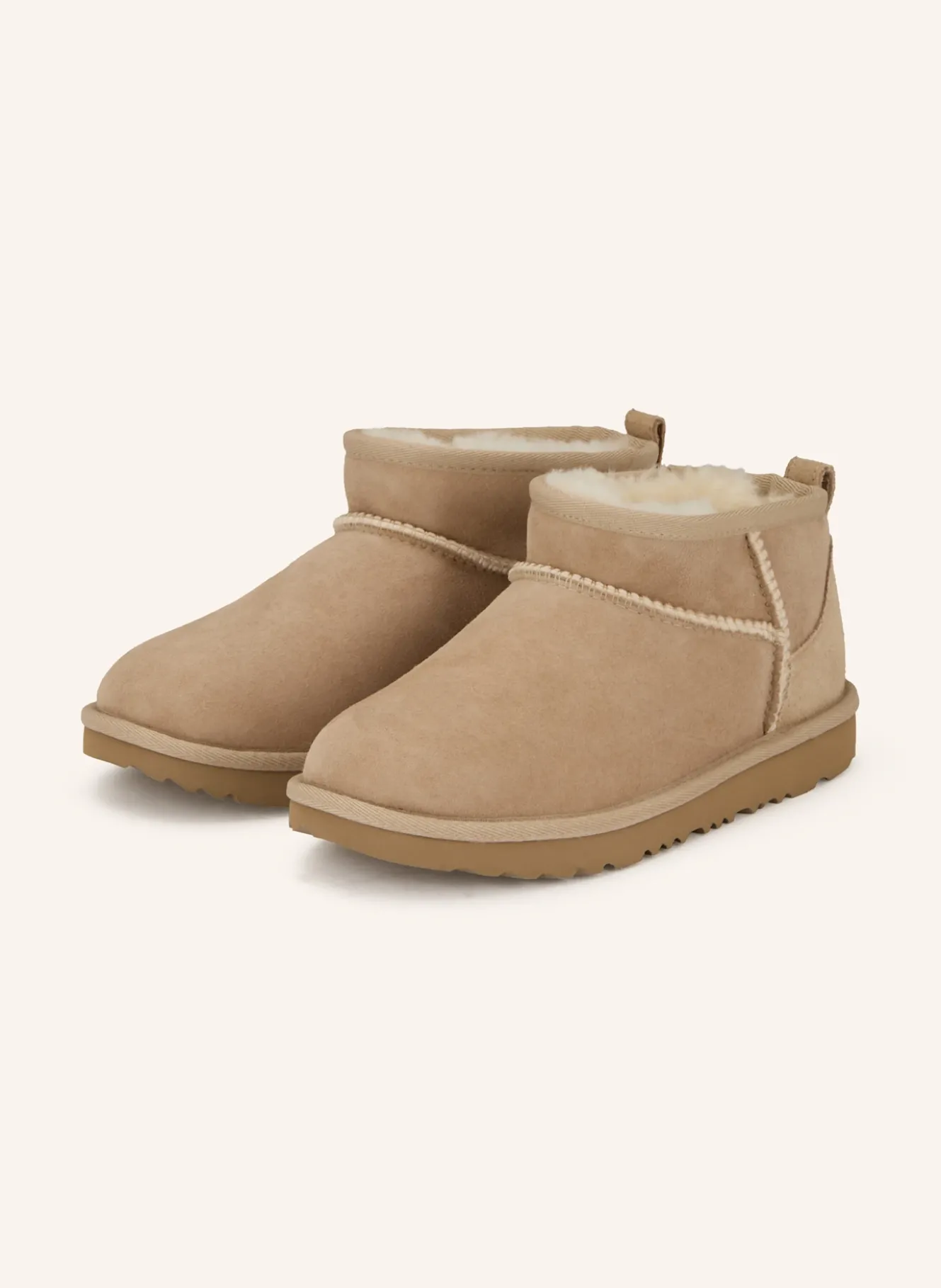 Boots CLASSIC ULTRA MINI