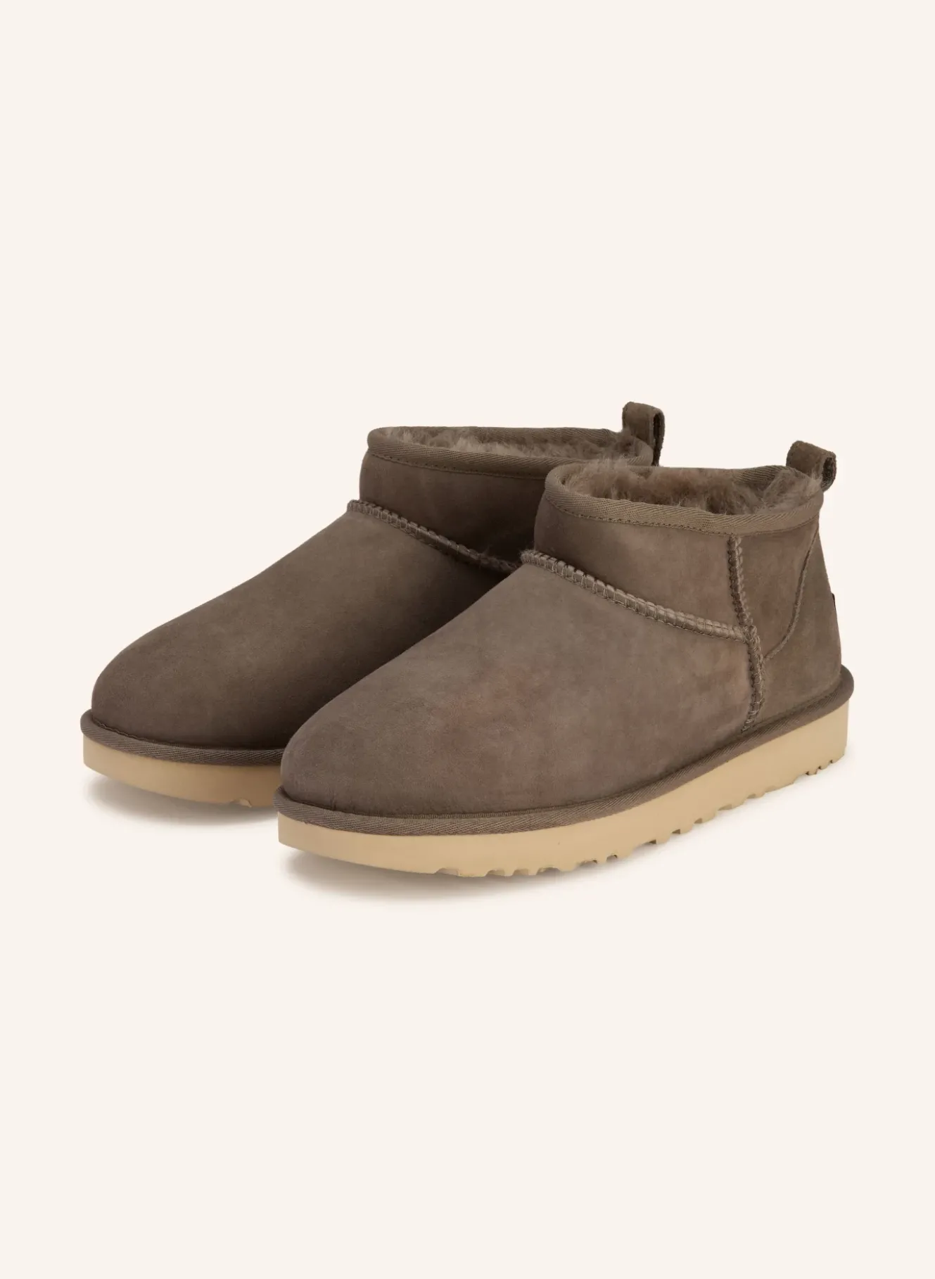 Boots CLASSIC ULTRA MINI