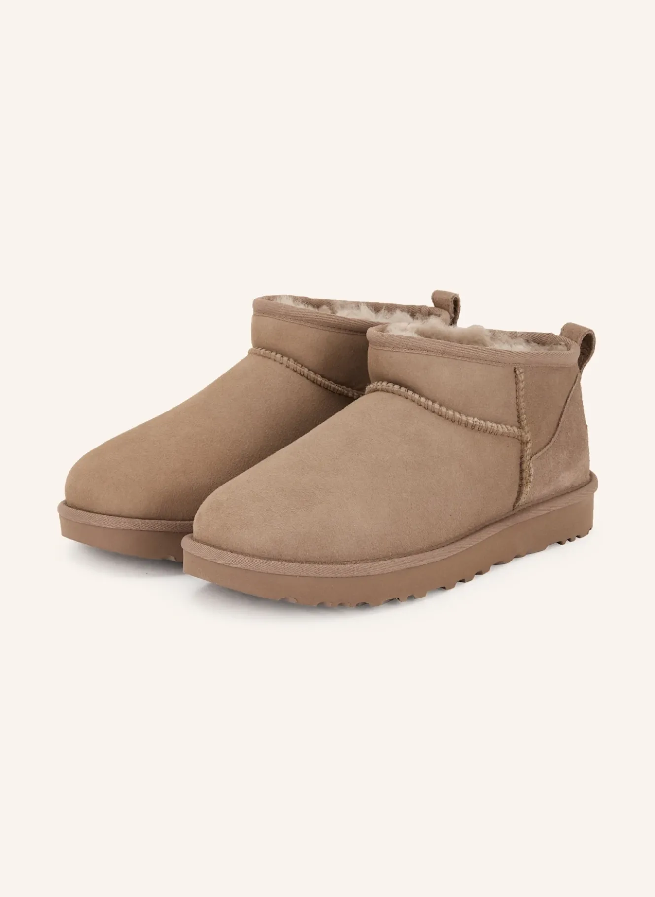 Boots CLASSIC ULTRA MINI