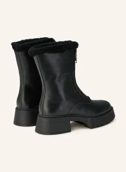 Boots LEAH