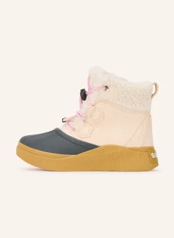 Boots OUT N ABOUT™ IV CHILLZ