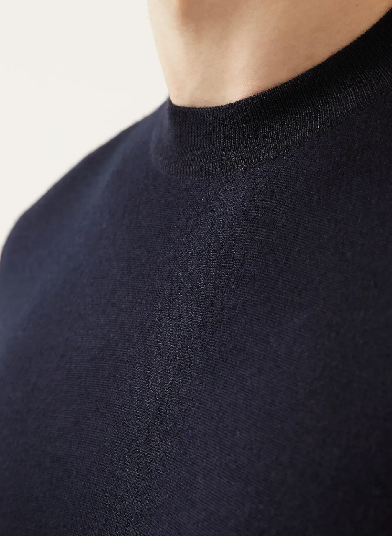 Cashmere-Pullover mit Seide
