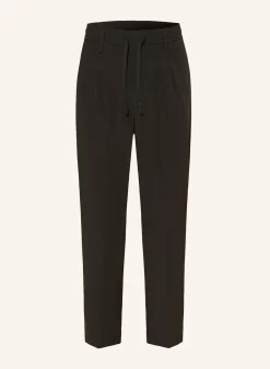 Chino T_CONVERT-PLEAT Tapered Fit