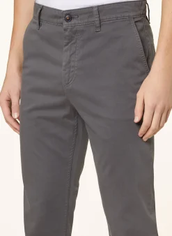 Chino Tapered Fit