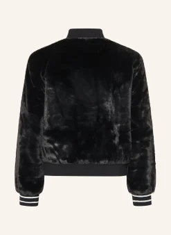 College-Jacke aus Kunstfell