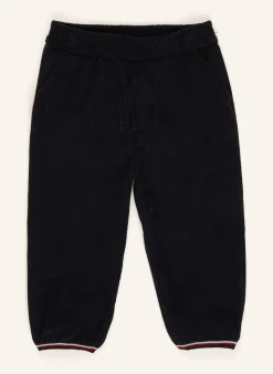 Cordhose im Joggingstil