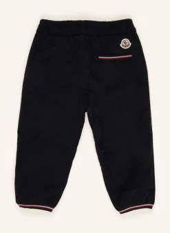 Cordhose im Joggingstil
