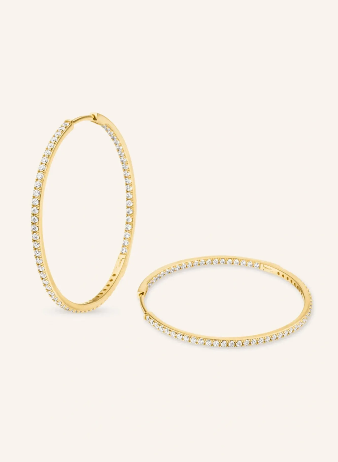 Creolen CLEO BIG aus 14 Karat Gelbgold mit Diamanten