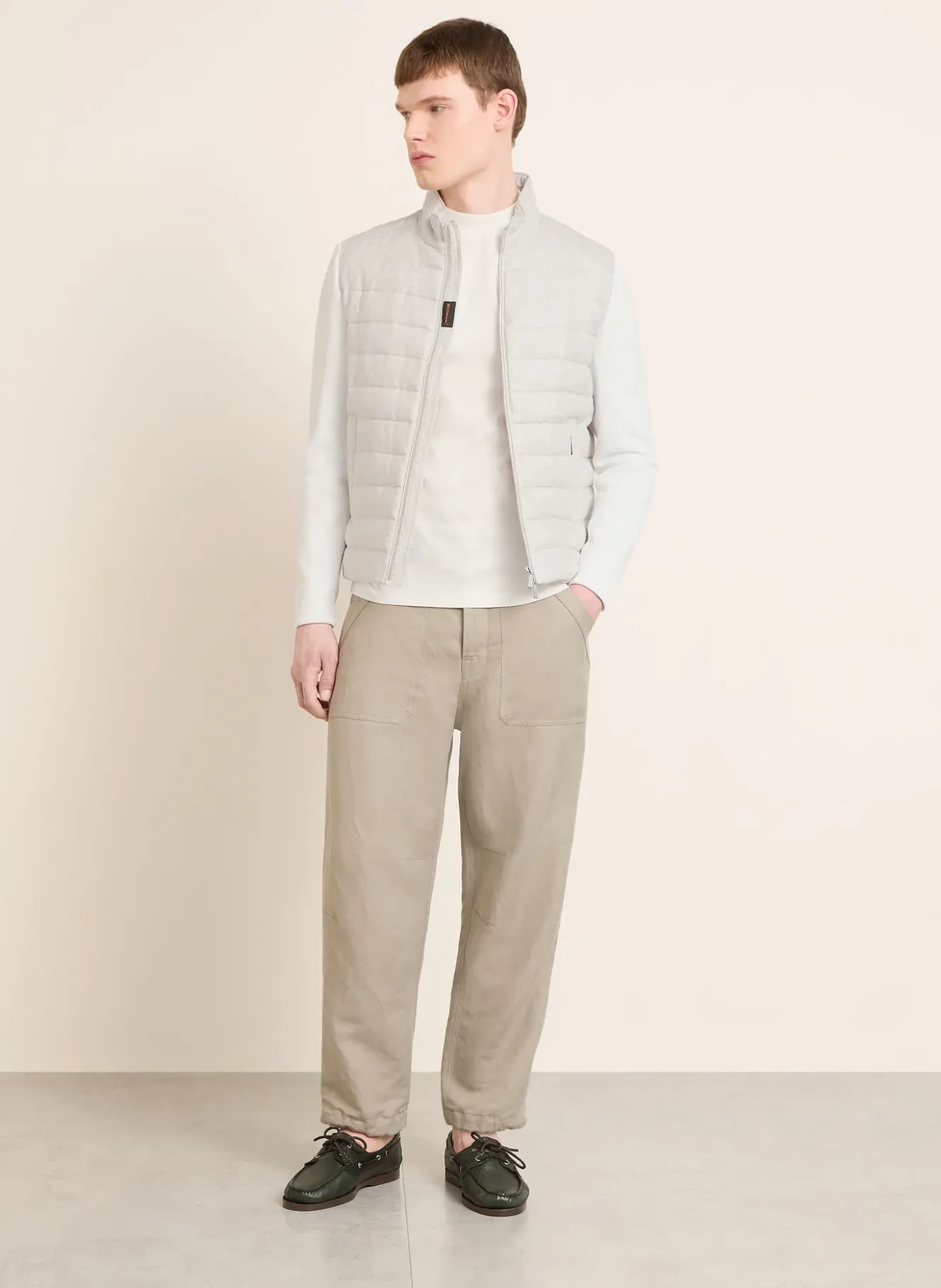 Daunenjacke im Materialmix mit Leinen