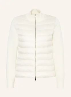 Daunenjacke im Materialmix