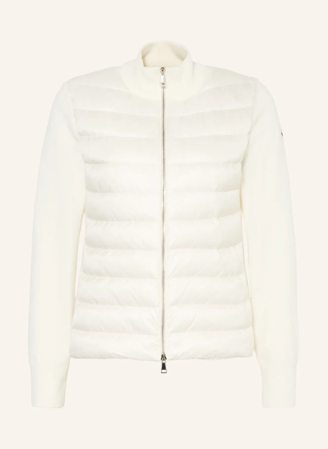 Daunenjacke im Materialmix