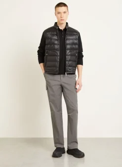 Daunenjacke im Materialmix