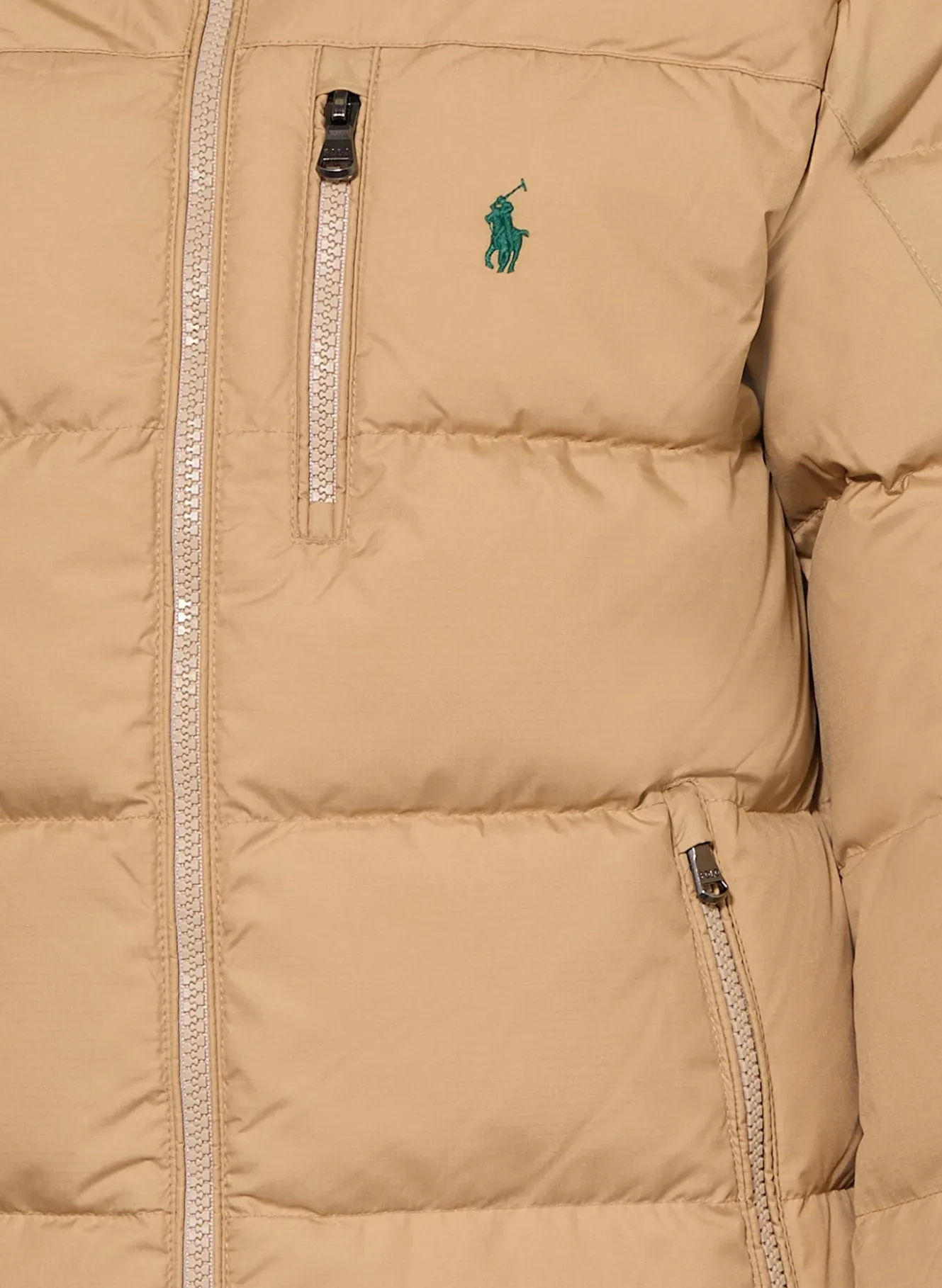 Daunenjacke mit abnehmbarer Kapuze
