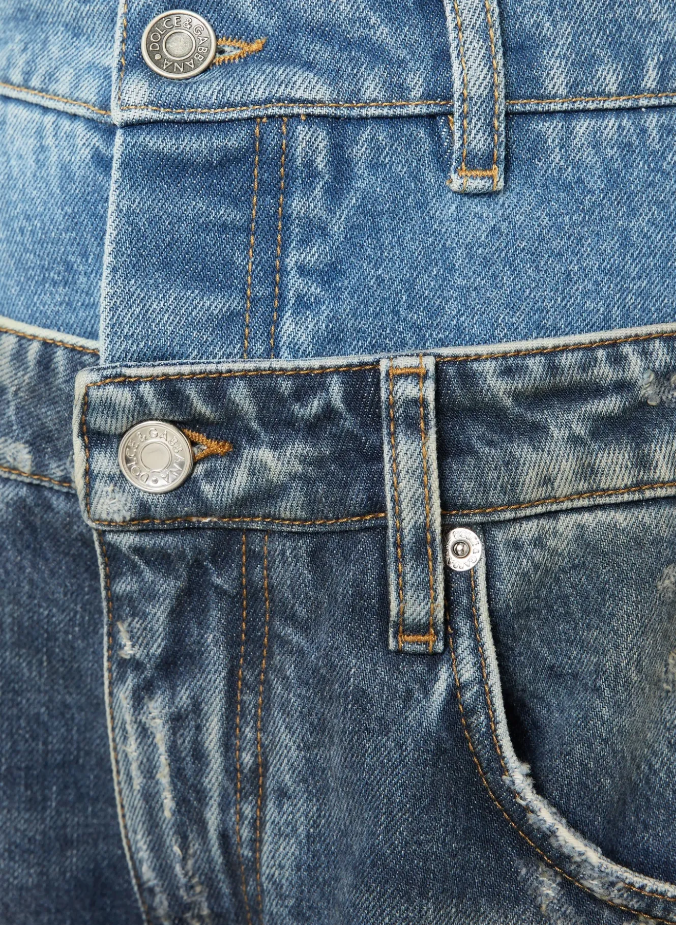 Destroyed Jeans
