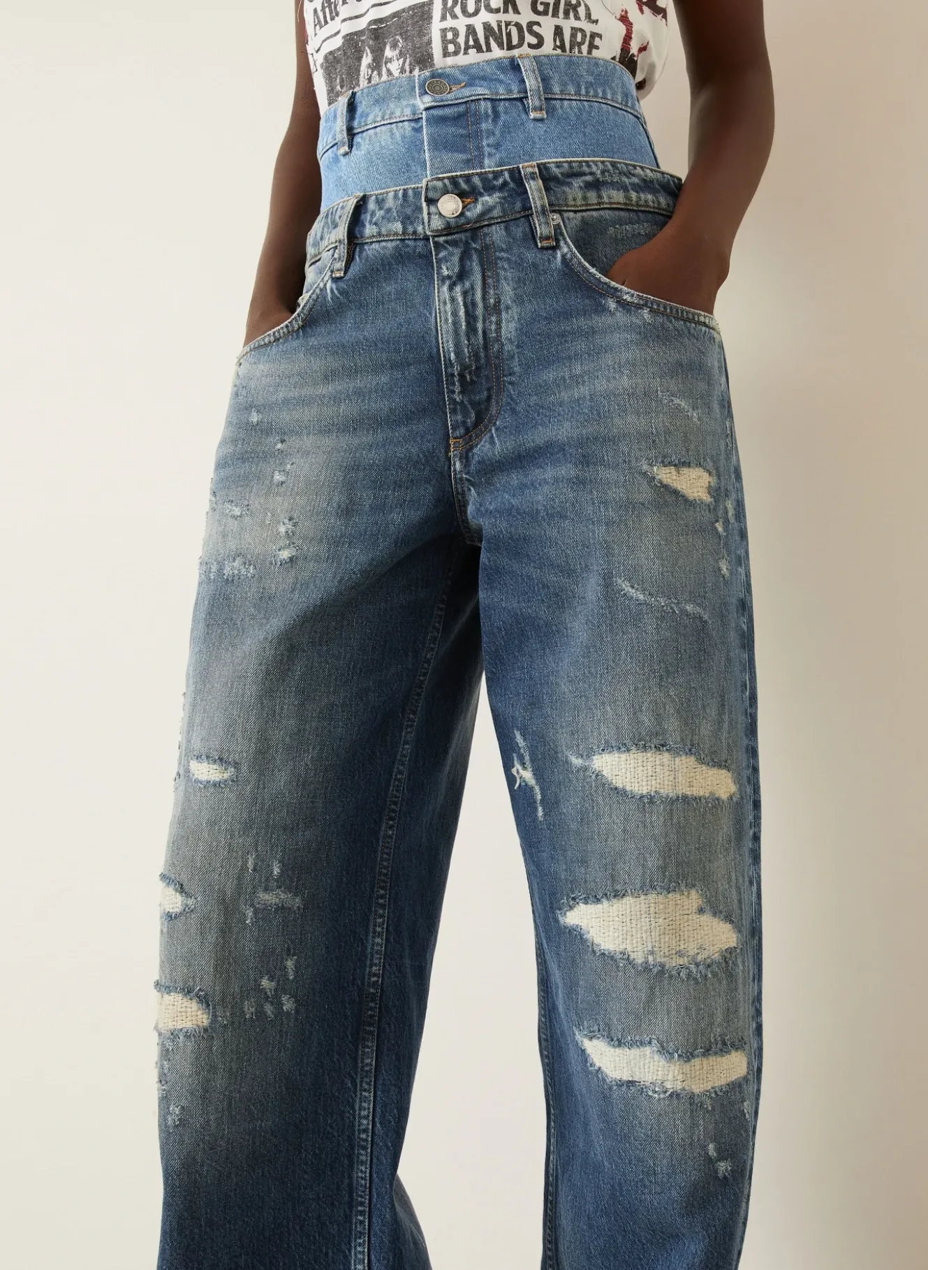 Destroyed Jeans