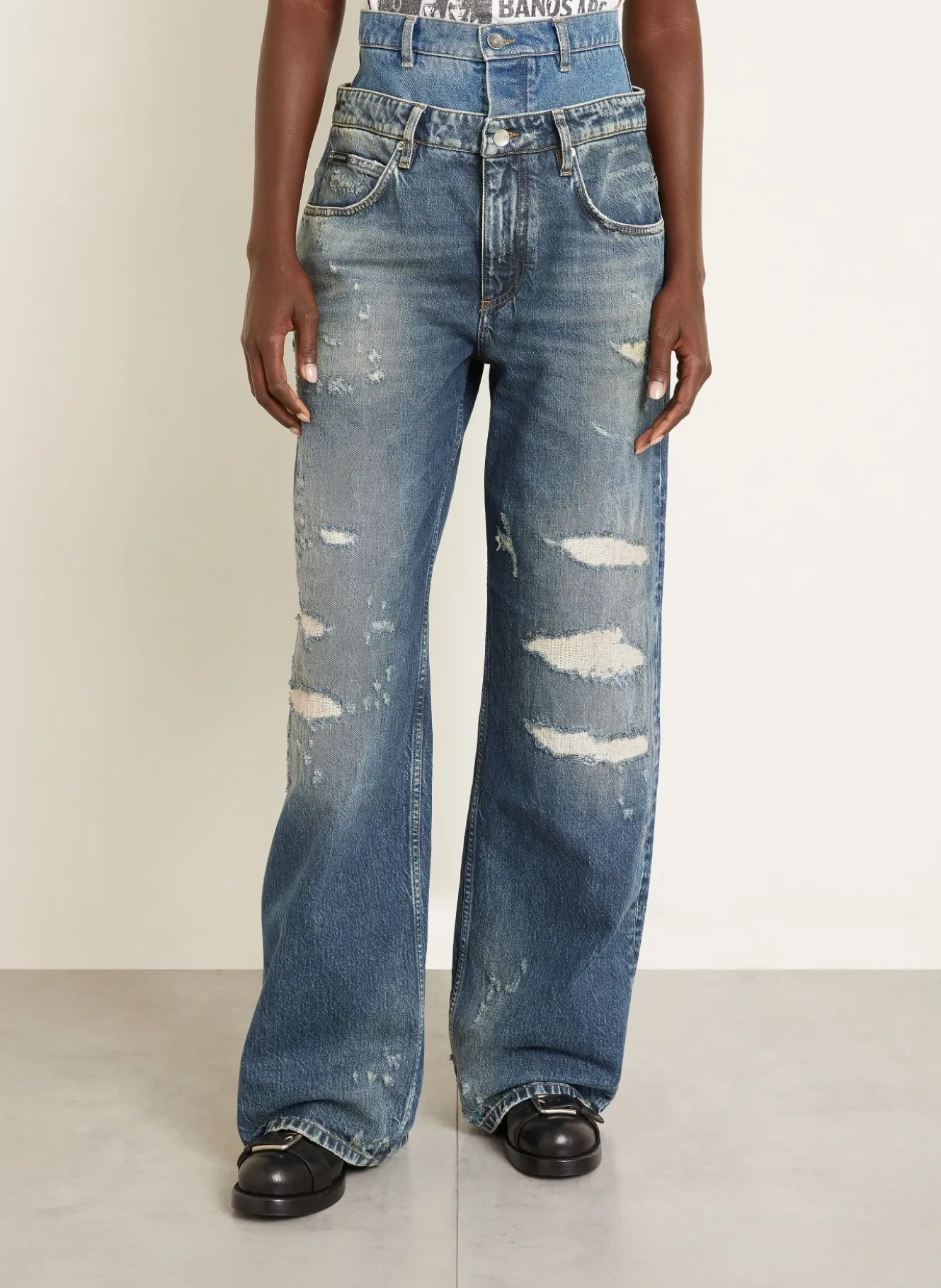 Destroyed Jeans