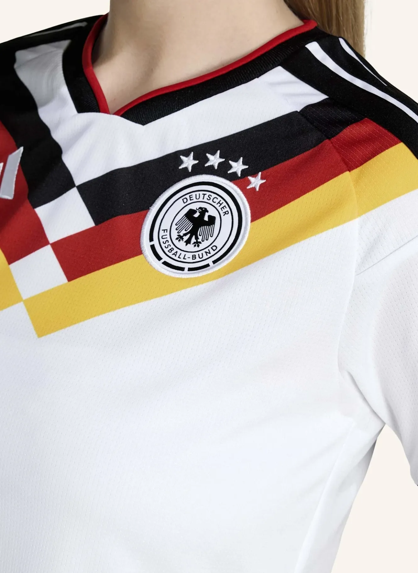 DEUTSCHLAND 2026 HEIMTRIKOT, KÜRZER GESCHNITTEN