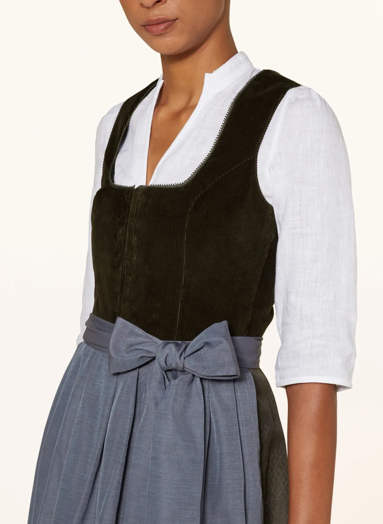 Dirndl AVA