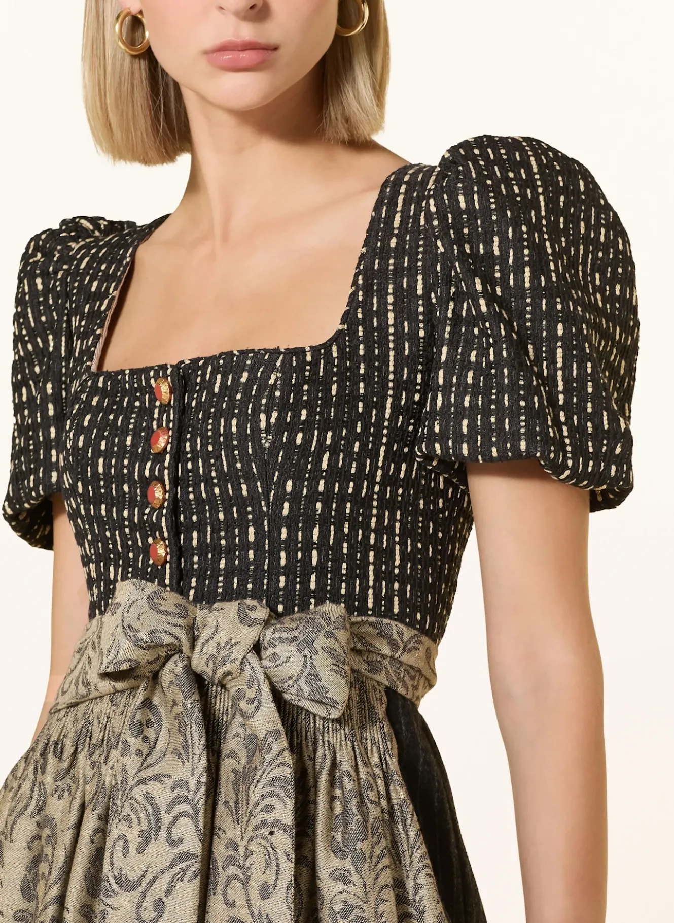 Dirndl LORLE mit Glitzergarn
