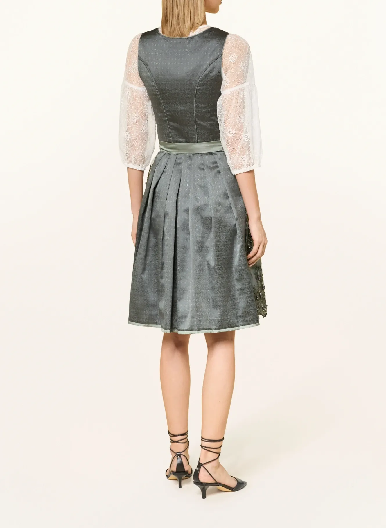 Dirndl LUNESSA mit Schmucksteinen