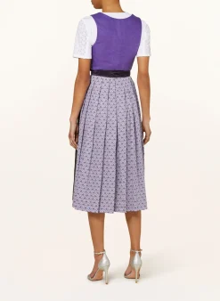 Dirndl mit Leinen