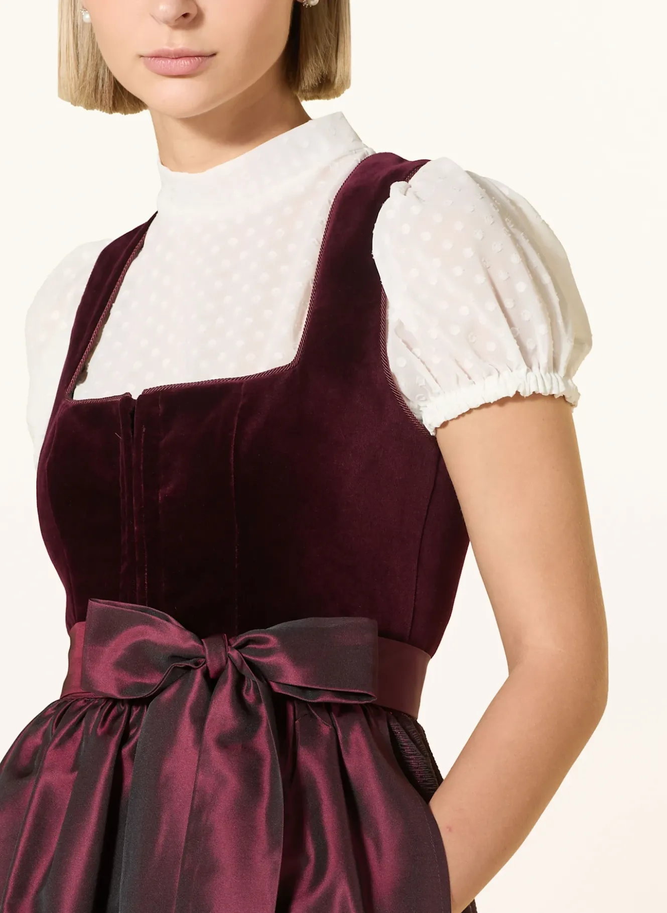 Dirndl TUZLA mit Glitzergarn
