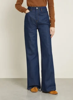 Flared Jeans