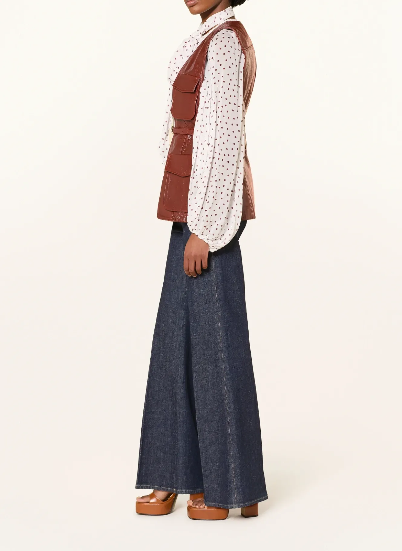 Flared Jeans