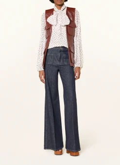 Flared Jeans