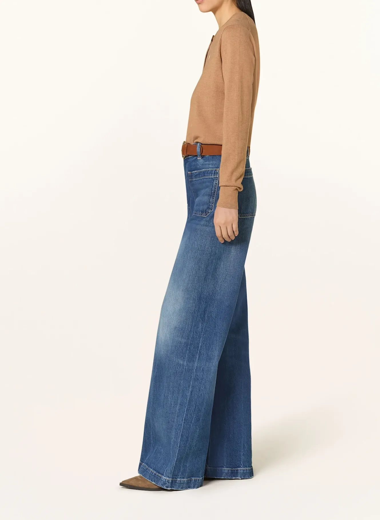 Flared Jeans