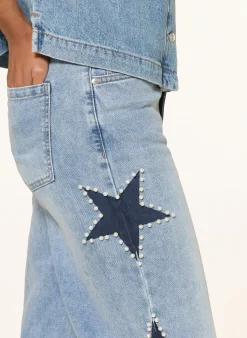 Flared Jeans mit Schmuckperlen