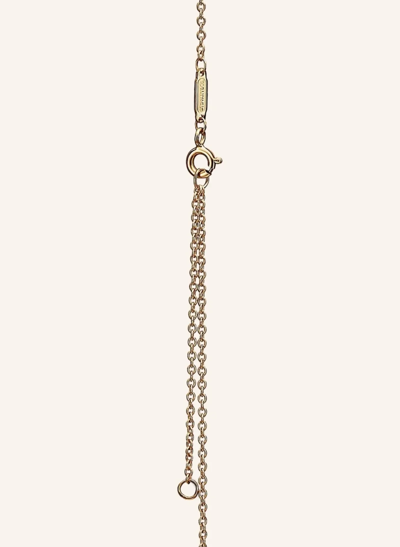 Halskette TIFFANY KNOT aus 18 Karat Gelbgold mit Diamanten im runden Brillantschliff