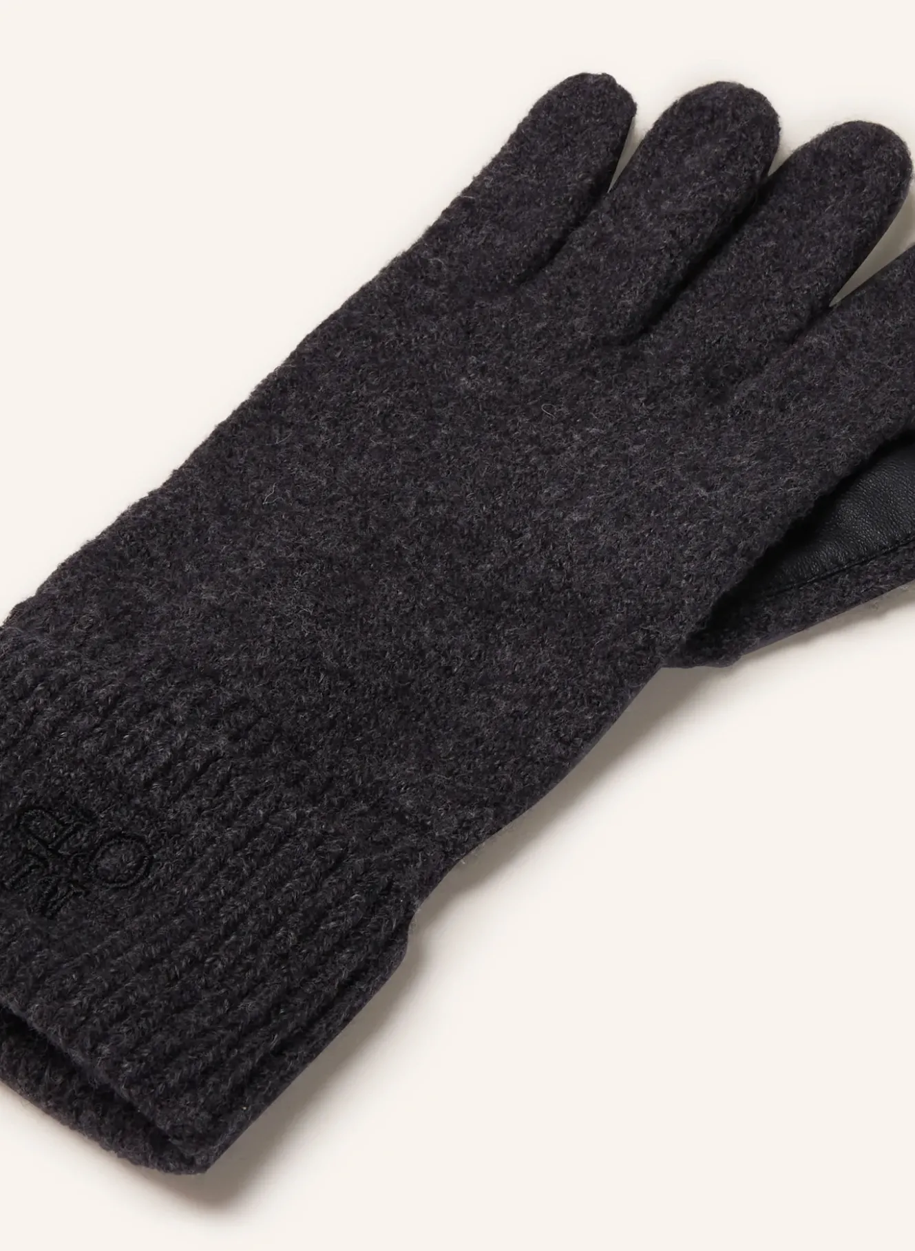 Handschuhe