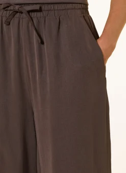 Hose im Jogging-Stil