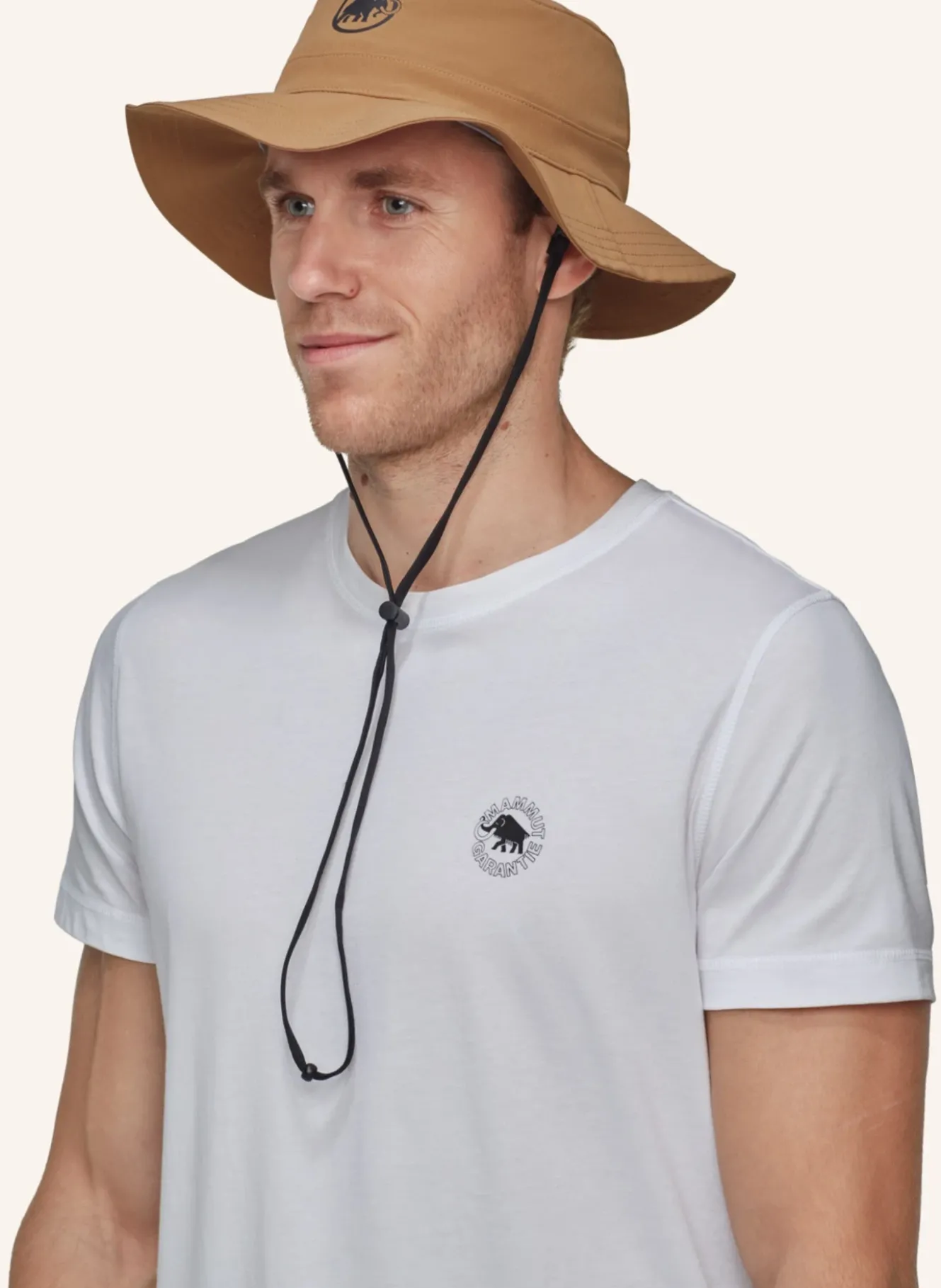Hut RUNBOLD