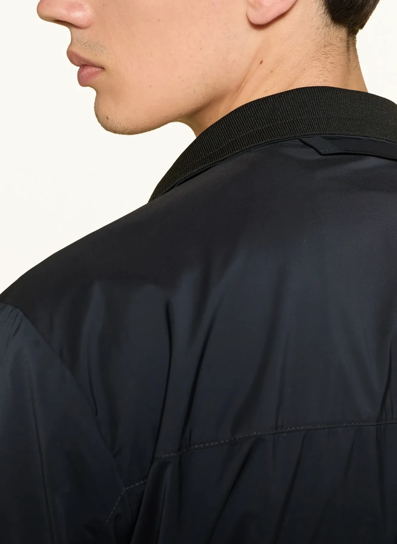 Jacke JONAS