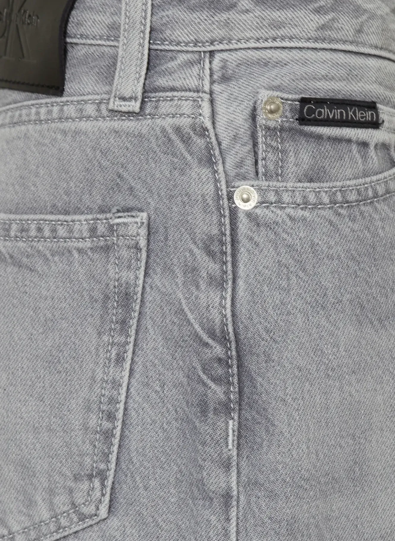 Jeans Barrel Leg Fit