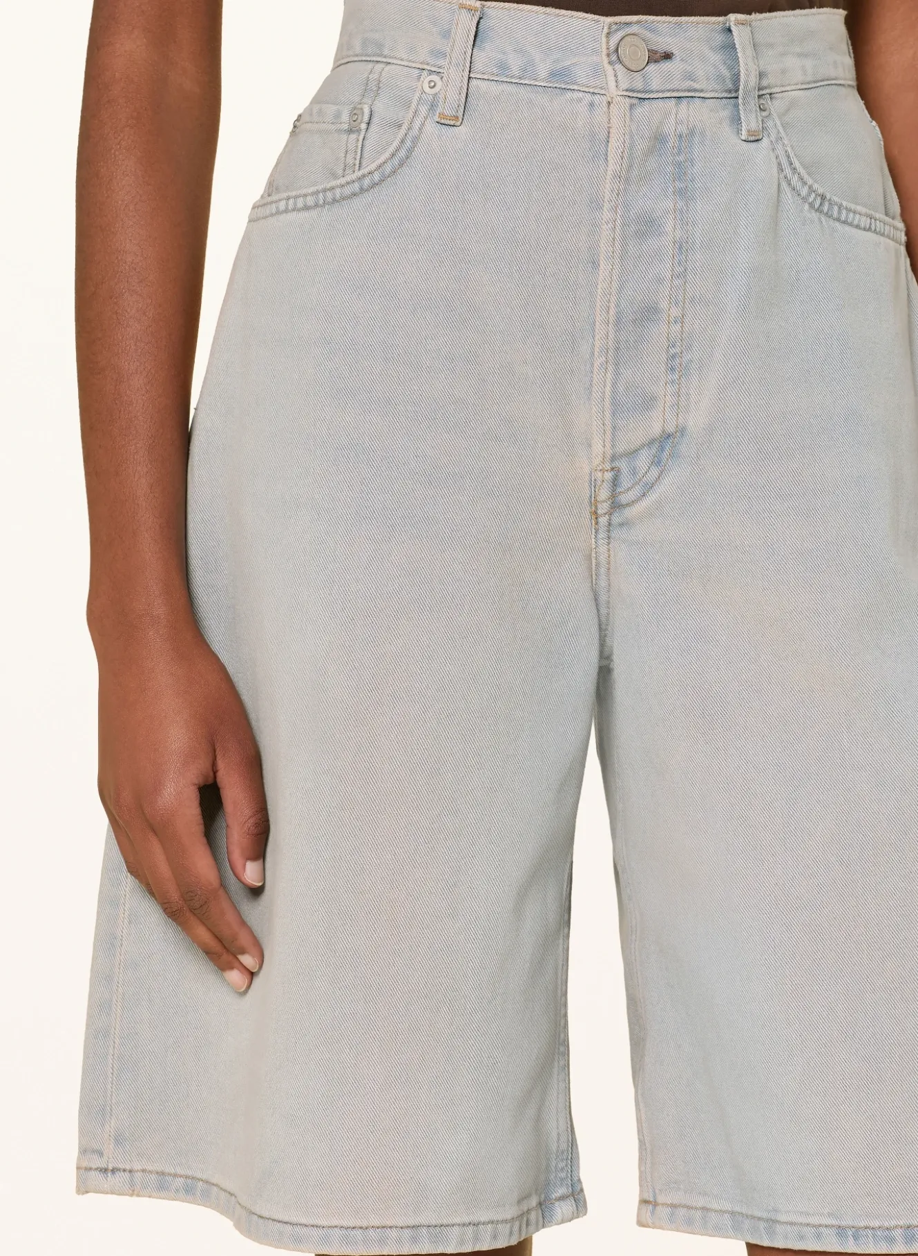 Jeans-Bermudas